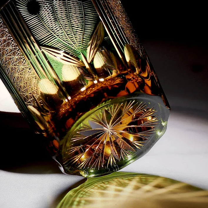 Luxury Japanese Edo Kiriko Glass - Crystal Whiskey Tumbler - Handmade Engraved Peacock Design